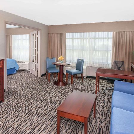 Wyndham Garden Elk Grove Village - O'Hare Bagian luar foto