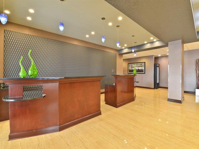 Wyndham Garden Elk Grove Village - O'Hare Bagian luar foto