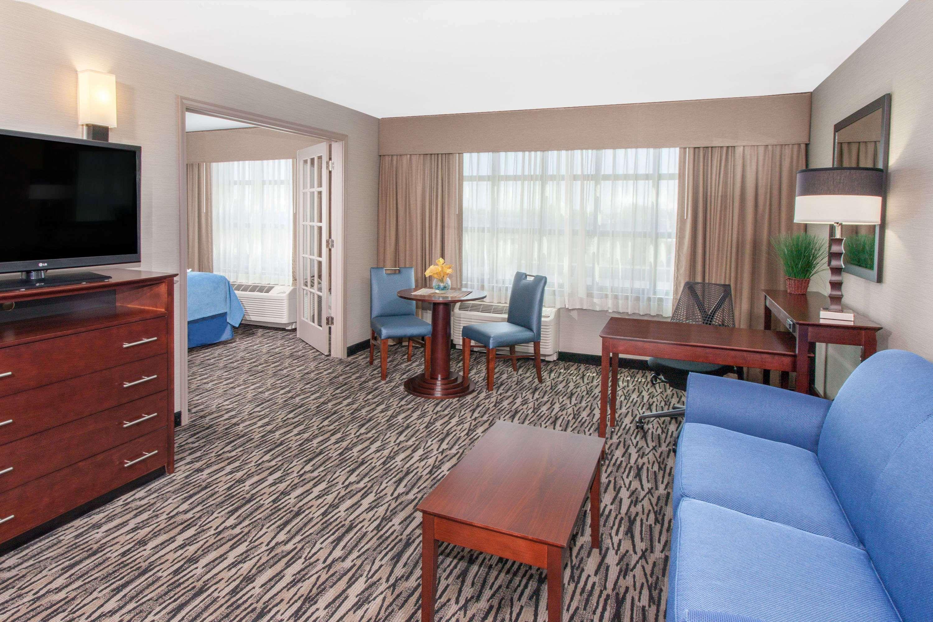 Wyndham Garden Elk Grove Village - O'Hare Bagian luar foto