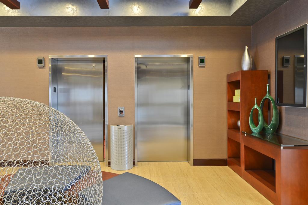 Wyndham Garden Elk Grove Village - O'Hare Bagian luar foto