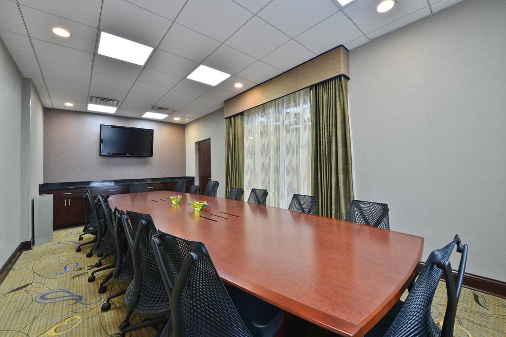 Wyndham Garden Elk Grove Village - O'Hare Bagian luar foto