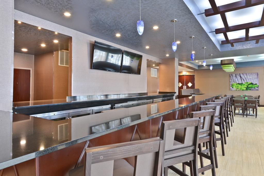 Wyndham Garden Elk Grove Village - O'Hare Bagian luar foto